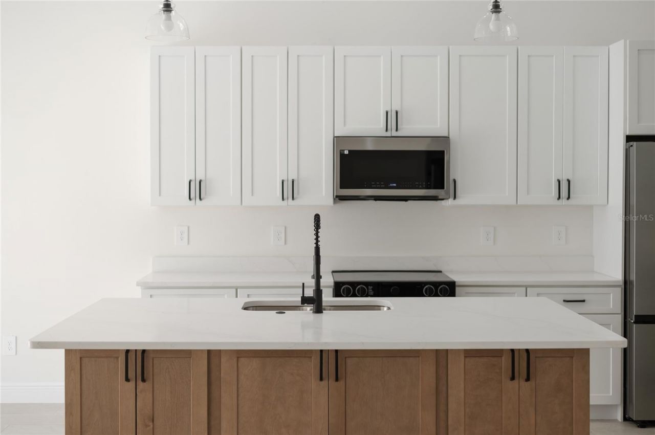 106 Megan Court , Orange City, FL 32763 Photo