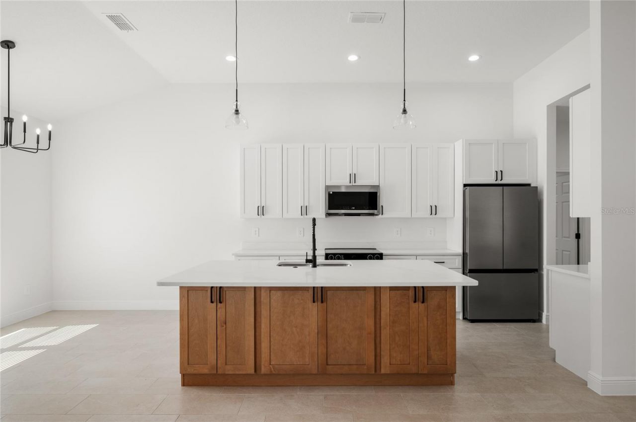 106 Megan Court , Orange City, FL 32763 Photo