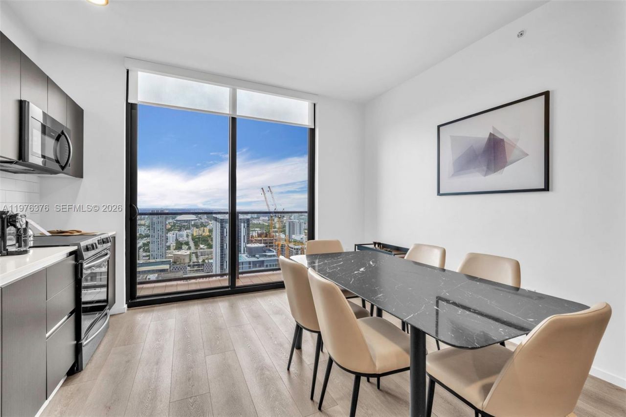 398 NE 5th St , Unit PH 4701, Miami, FL 33132 Photo