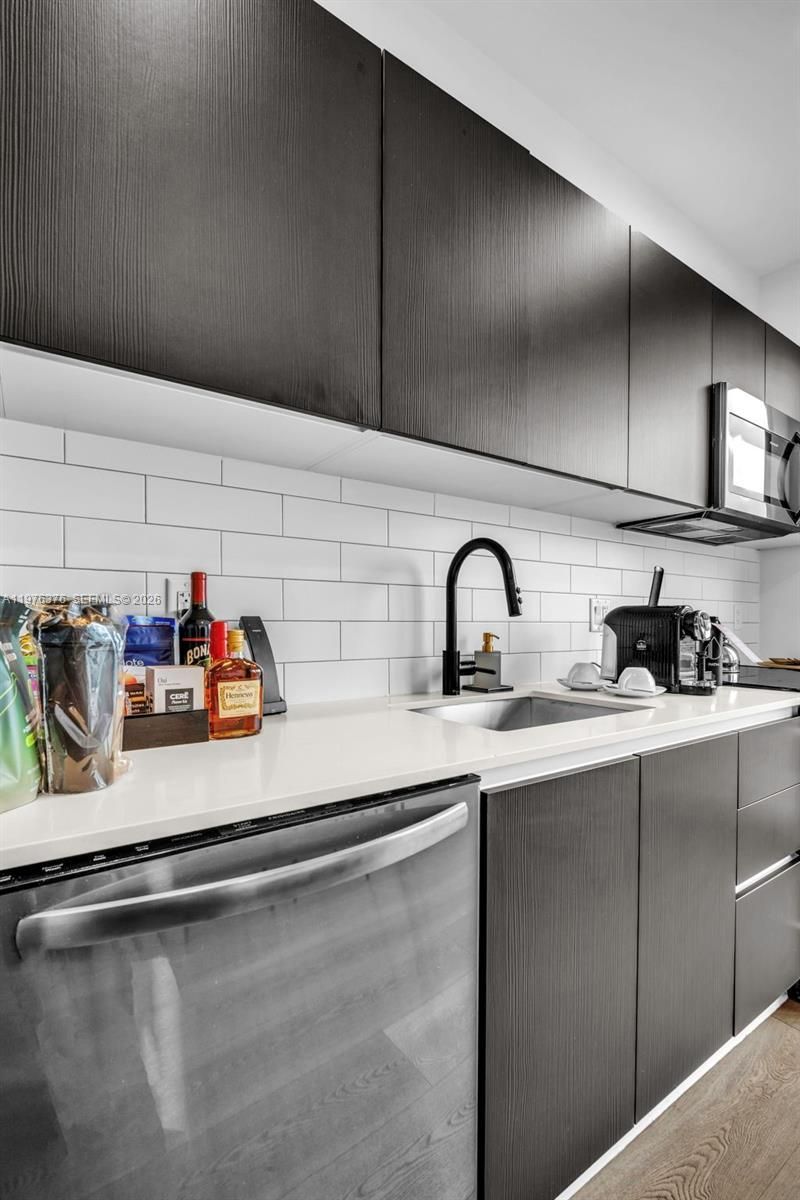 398 NE 5th St , Unit PH 4701, Miami, FL 33132 Photo