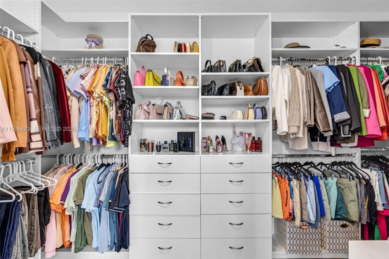 1005 NW 100th Ave , Miami, FL 33172 Photo