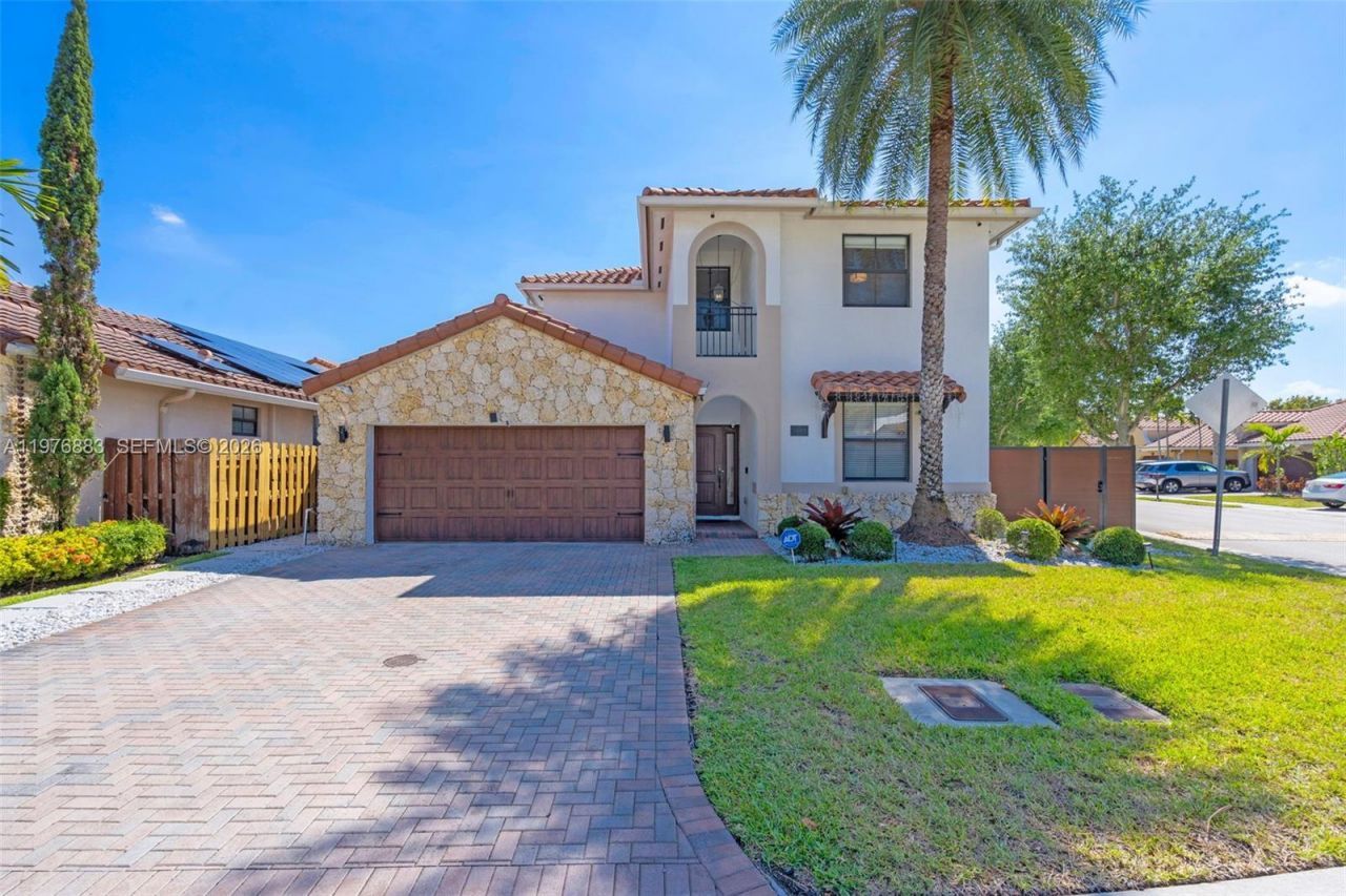 1005 NW 100th Ave , Miami, FL 33172 Photo