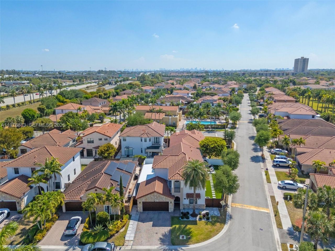 1005 NW 100th Ave , Miami, FL 33172 Photo