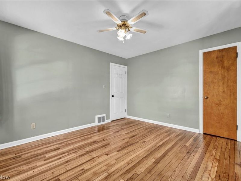 833 Lander Road , Mayfield Village, OH 44143 Photo 16