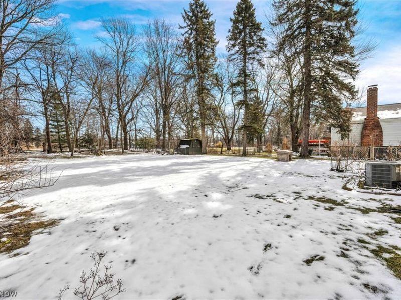 833 Lander Road , Mayfield Village, OH 44143 Photo 24