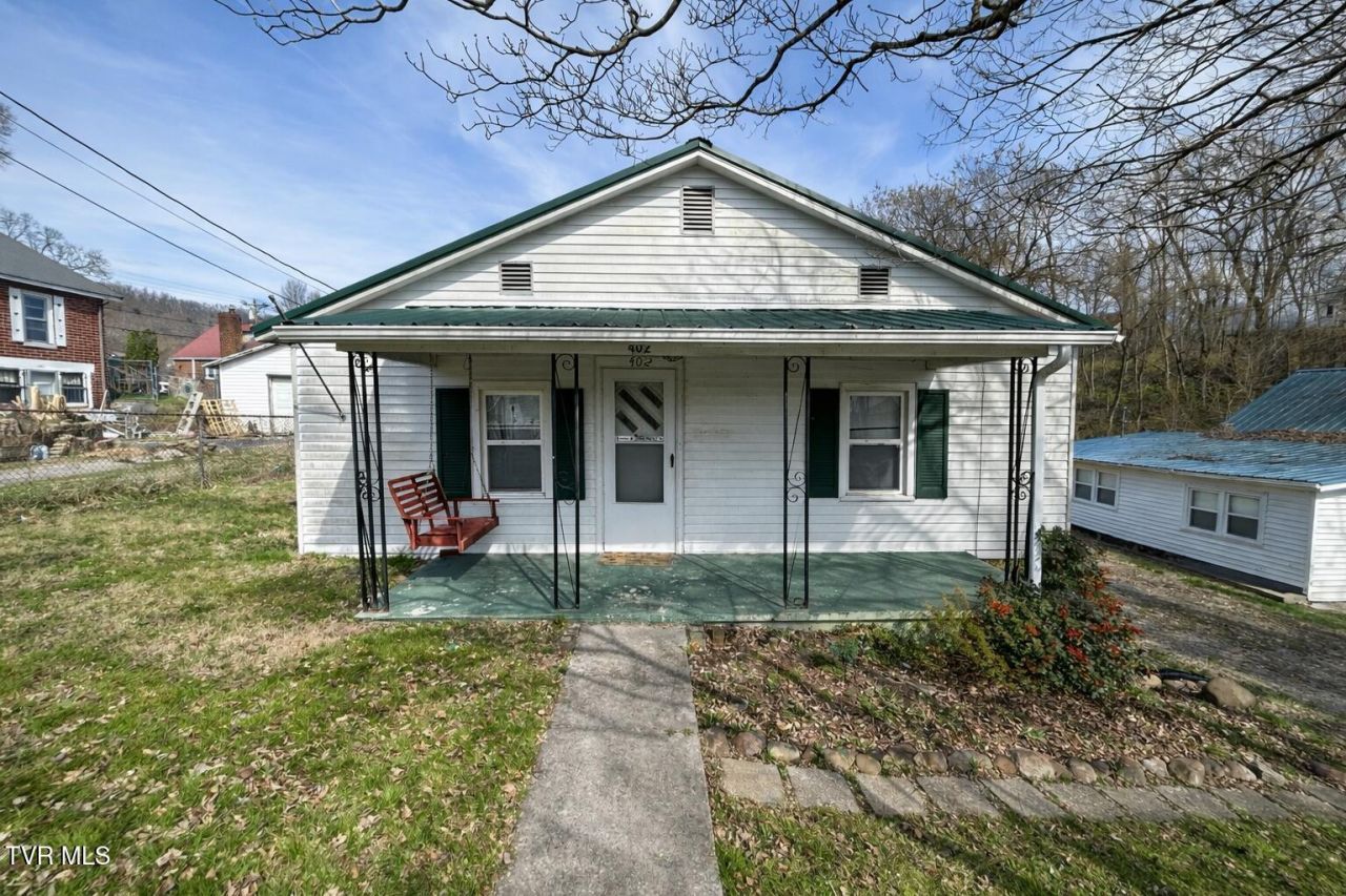 402 Clay Street, Rogersville, TN 37857 Main Photo
