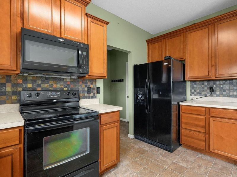 7894 Champaign Drive, Blacklick, OH 43004 Photo 16