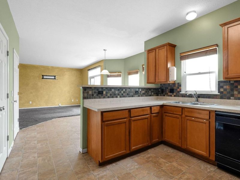 7894 Champaign Drive, Blacklick, OH 43004 Photo 17