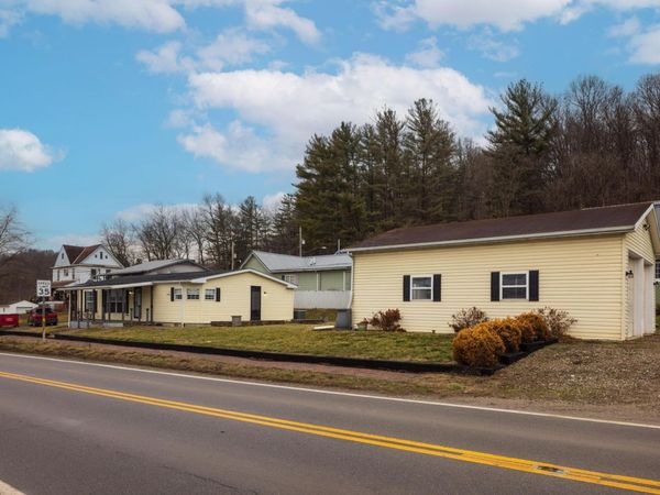 12 E Main Street , Glouster, OH 45732