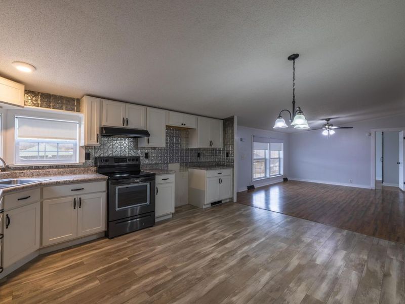 12 E Main Street , Glouster, OH 45732 Photo 10