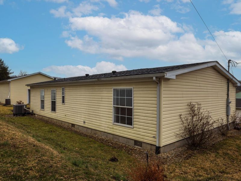 12 E Main Street , Glouster, OH 45732 Photo 32