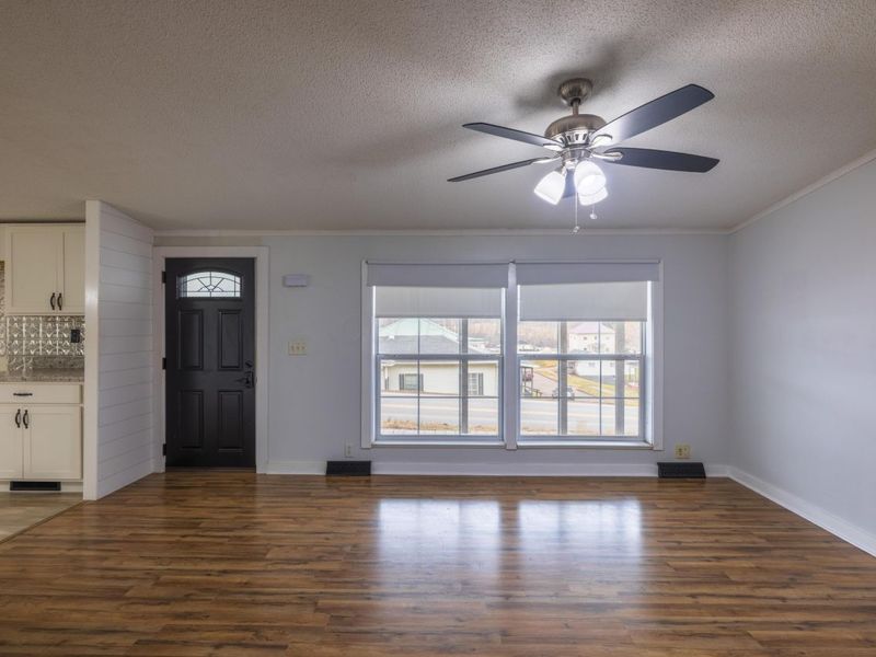 12 E Main Street , Glouster, OH 45732 Photo 6