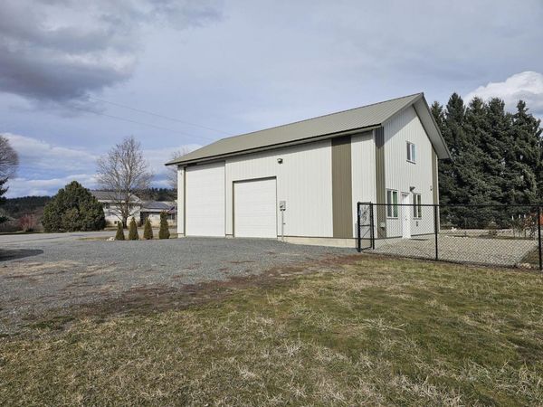 647 Elm Tree Dr, Colville, WA 99114