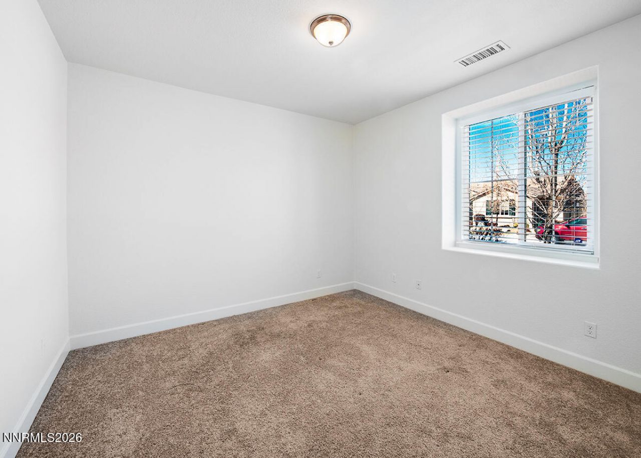 2082 Whitecliff Drive, Reno, NV 89521 Photo