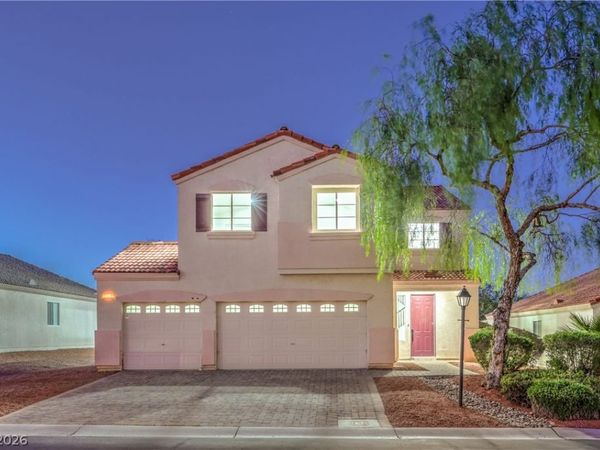 7918 Villa Pintura Avenue , Las Vegas, NV 89131