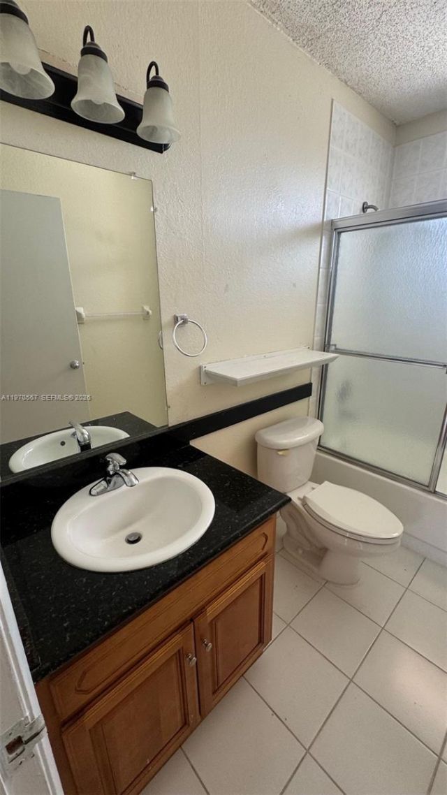 2441 SW 31st Ave , Unit 303, Miami, FL 33145 Photo