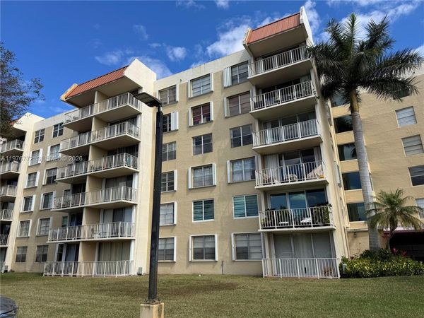 13120 SW 92nd Ave , Unit B-302, Miami, FL 33176