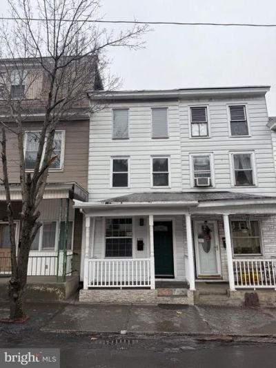 120 W CENTRE STREET , ASHLAND, PA 17921