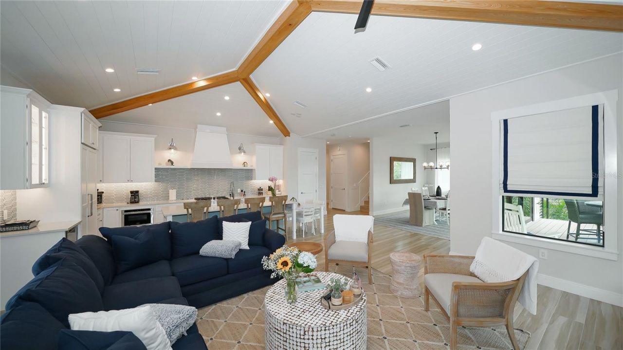 307 62nd Street, Holmes Beach, FL 34217 Photo