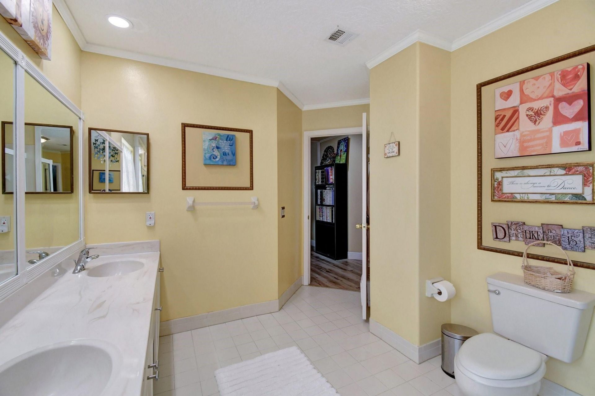 2811 Montevideo Ave, Hollywood, FL 33026 Photo