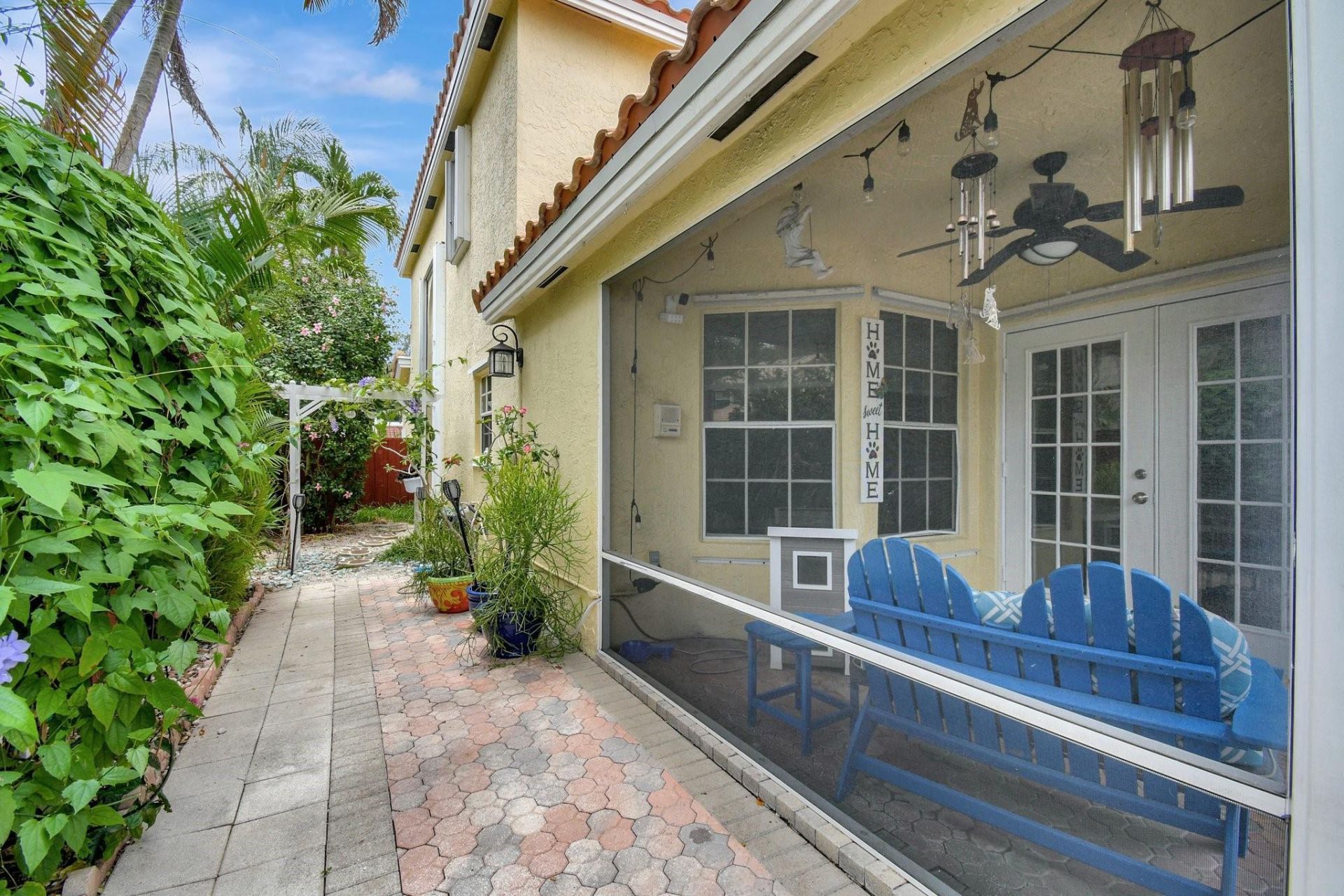 2811 Montevideo Ave, Hollywood, FL 33026 Photo