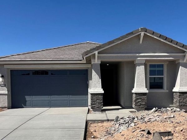 26432 W CROWN KING Road, Buckeye, AZ 85326
