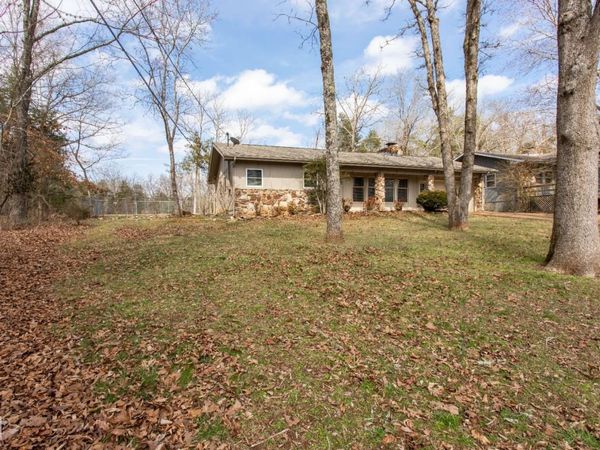 7 Winnebago Drive, Cherokee Village, AR 72529