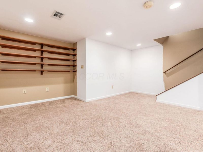 605 Thistle Drive, Delaware, OH 43015 Photo 21