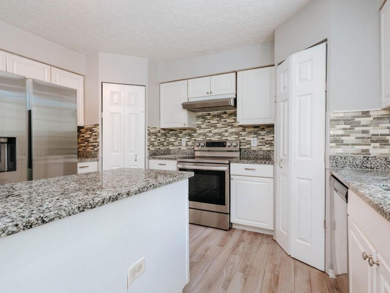 26 E Woodfield Drive , Etna, OH 43062 Photo 15