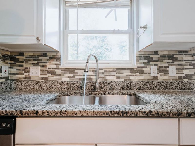 26 E Woodfield Drive , Etna, OH 43062 Photo 16