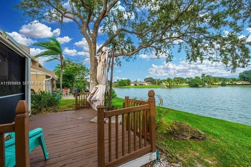 796 Banks Rd, Coconut Creek, FL 33063 Photo