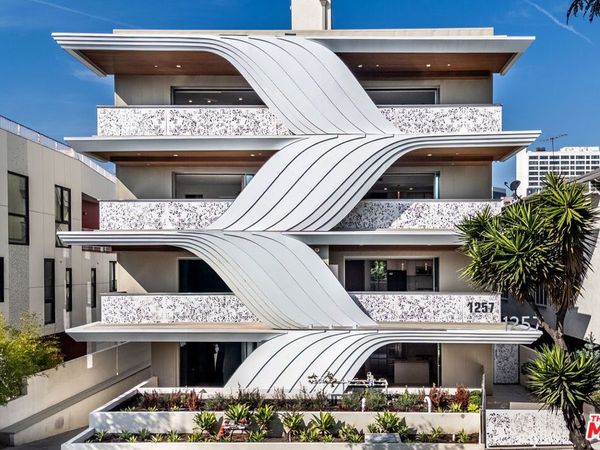 1257 N Sweetzer Avenue, Unit 301, West Hollywood, CA 90069