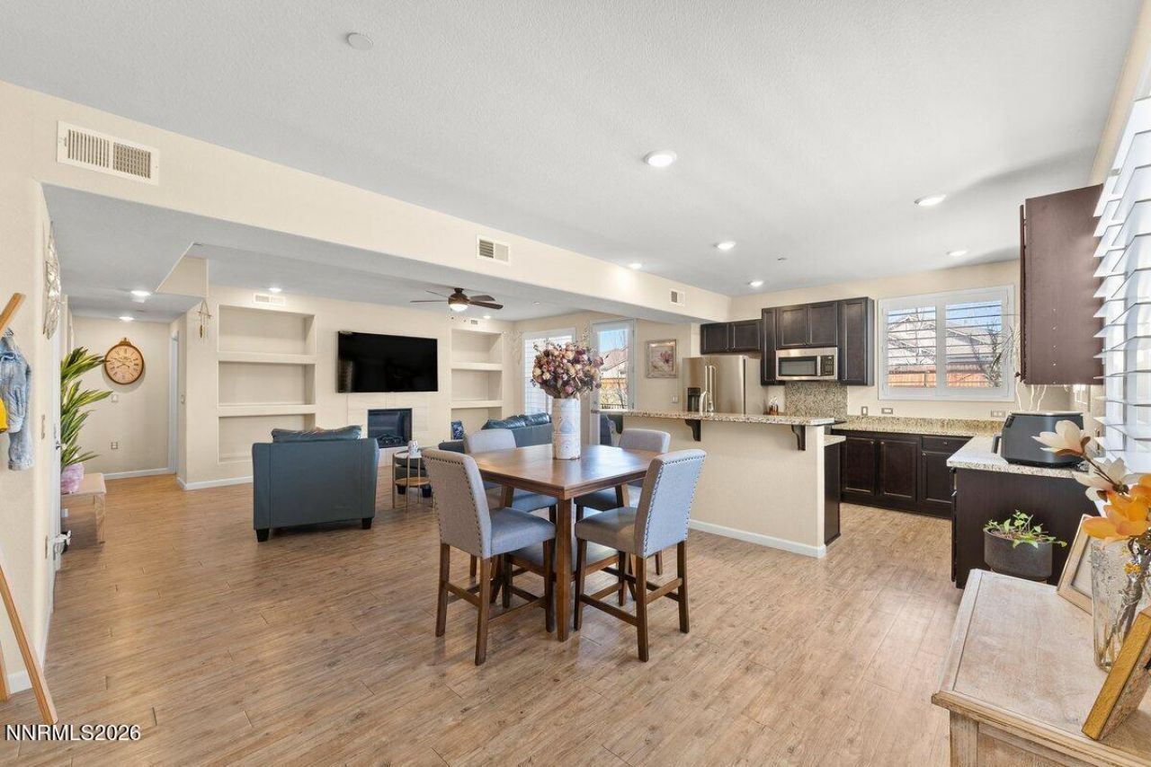 596 Costa Azul Drive, Sparks, NV 89436 Photo