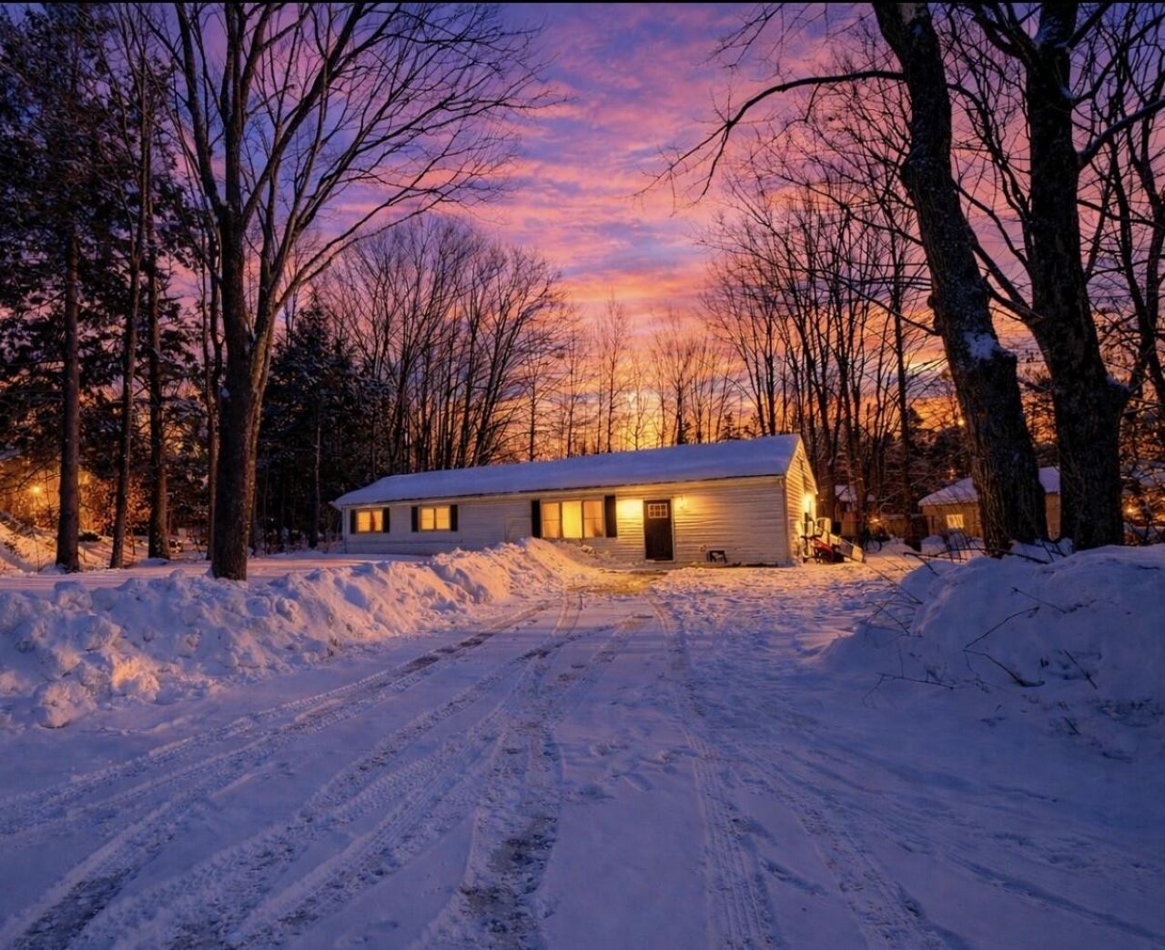 16 Daniel Street, Gorham, ME 04038 Main Photo