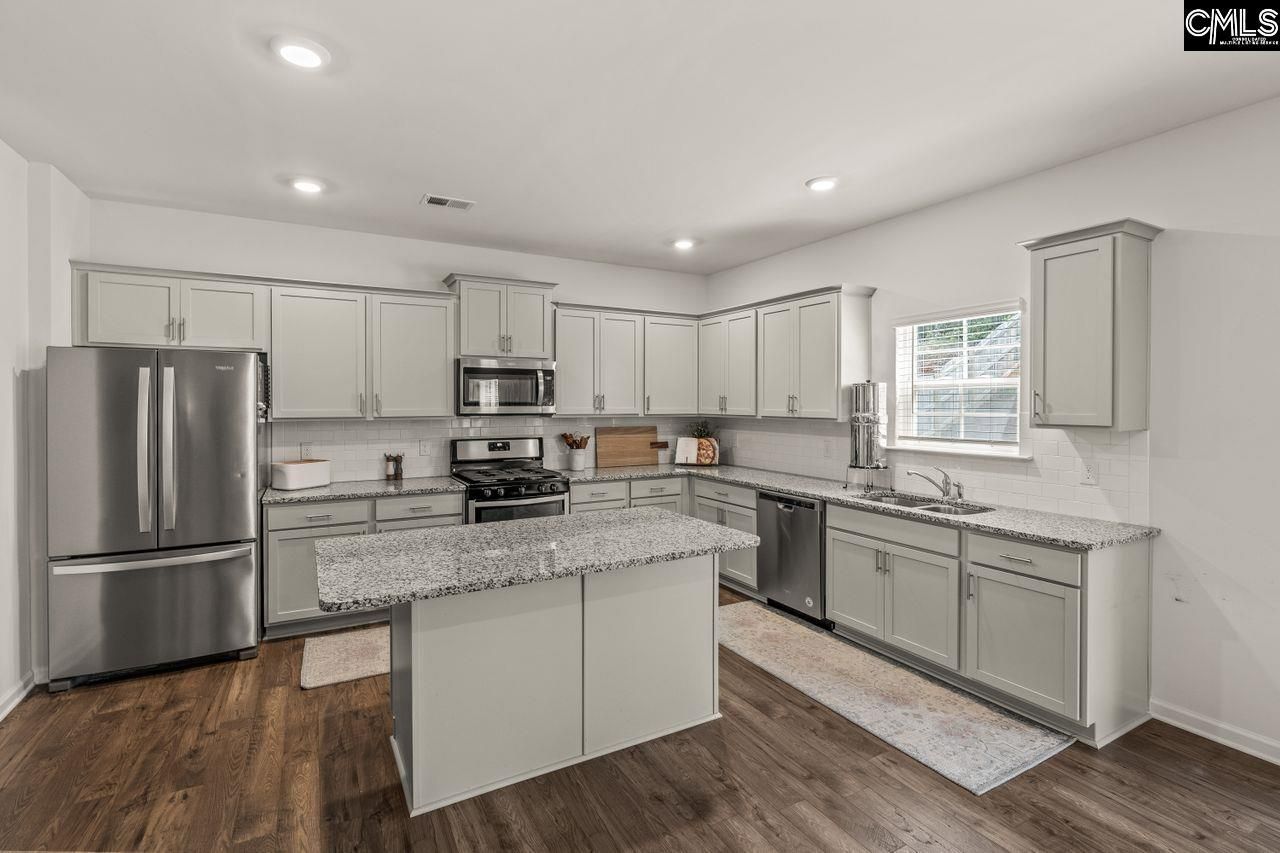 446 Stone Hollow Drive  Photo 17