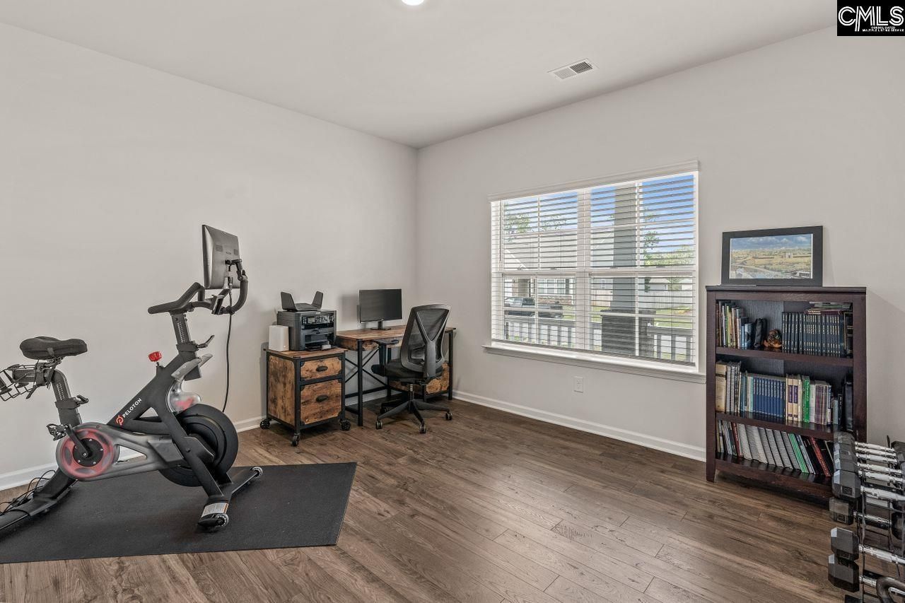 446 Stone Hollow Drive Photo 6