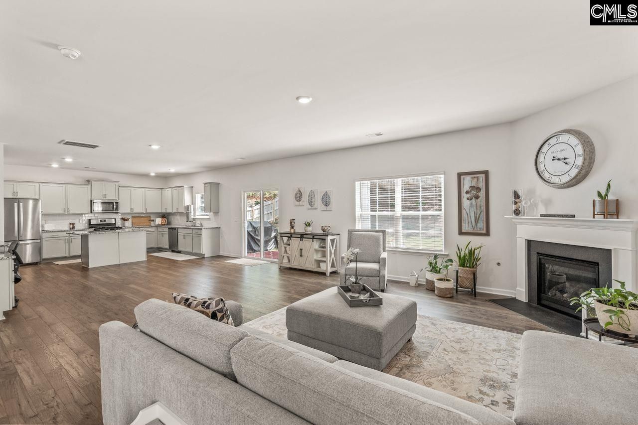 446 Stone Hollow Drive Photo 9