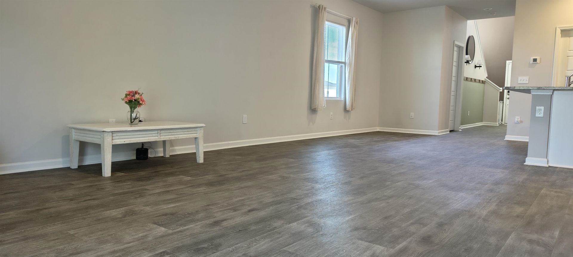 224 Saddle St Photo 26