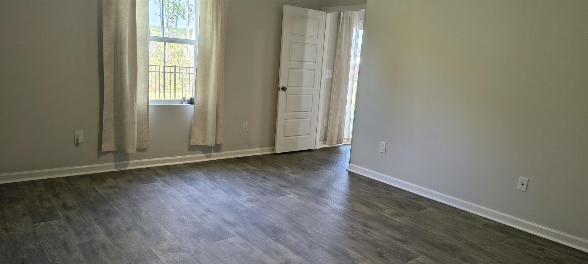 224 Saddle St Photo 34