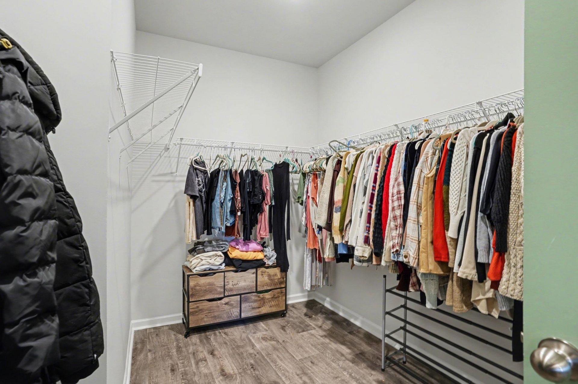 224 Saddle St Photo 37