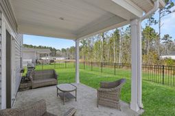 224 Saddle St photo 4