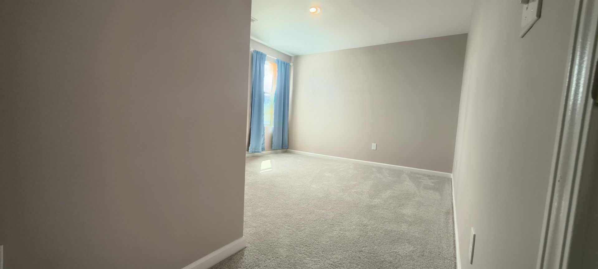 224 Saddle St Photo 51