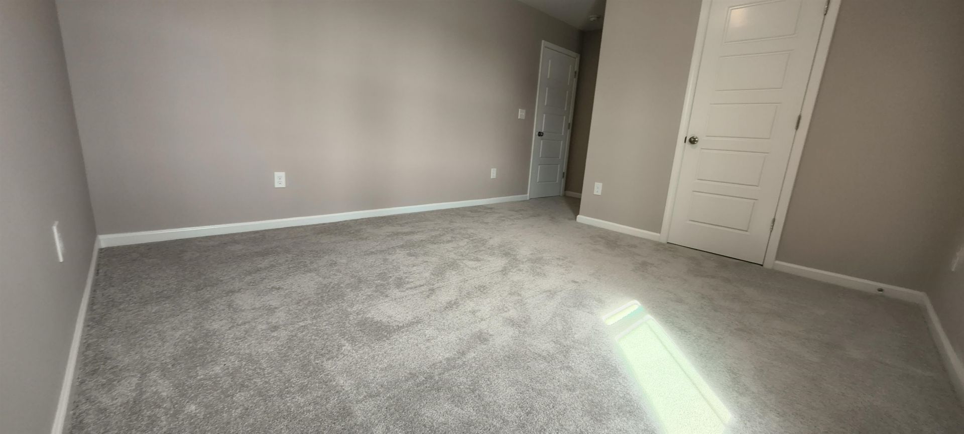 224 Saddle St Photo 52