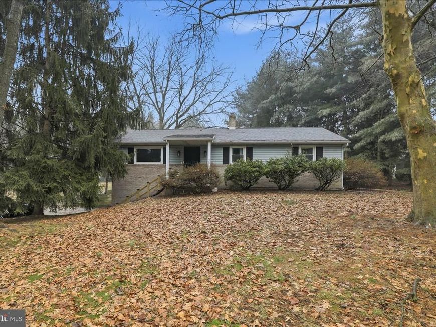 15 Catalina Drive, Mount Wolf, PA 17347 Main Photo