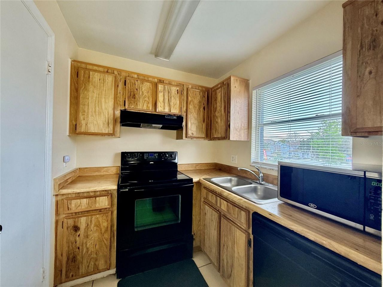 4326 Pershing Pointe Place , Unit 3, Orlando, FL 32822 Photo