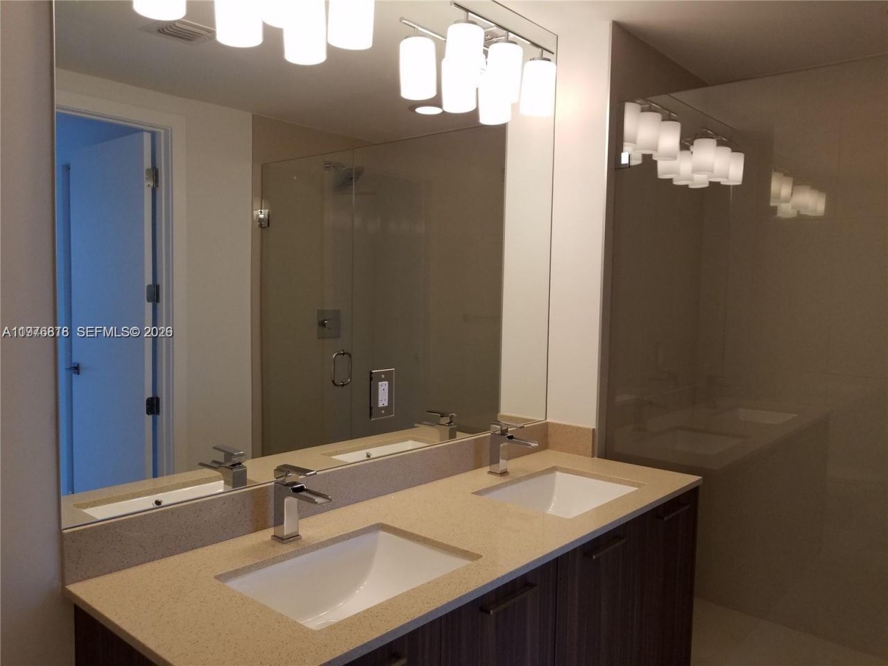 5300 Paseo Blvd , Unit 1603, Doral, FL 33166 Photo