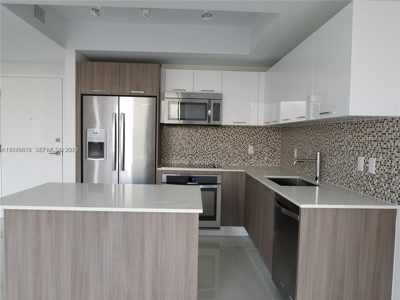 5300 Paseo Blvd , Unit 1603, Doral, FL 33166 Photo