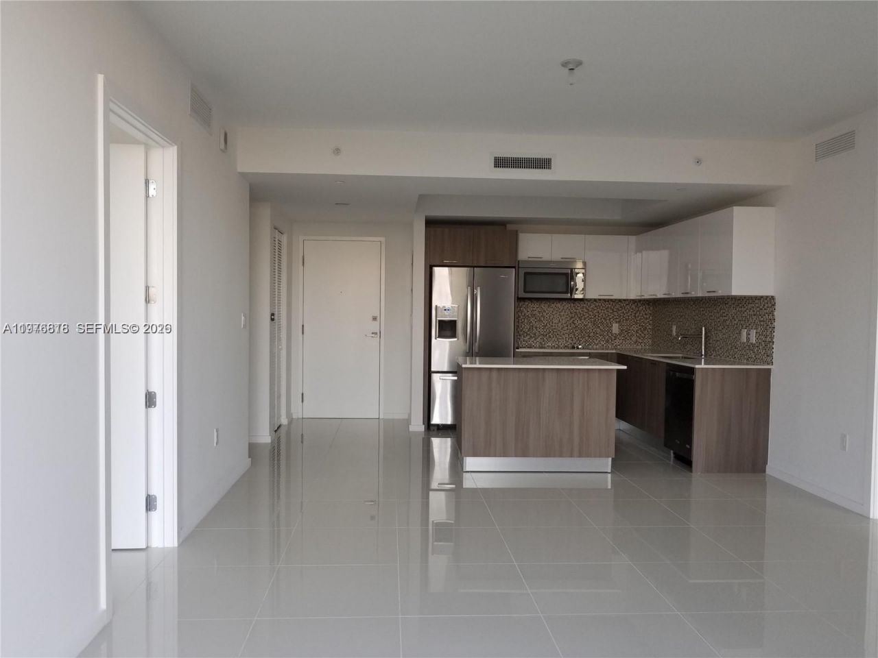 5300 Paseo Blvd , Unit 1603, Doral, FL 33166 Photo