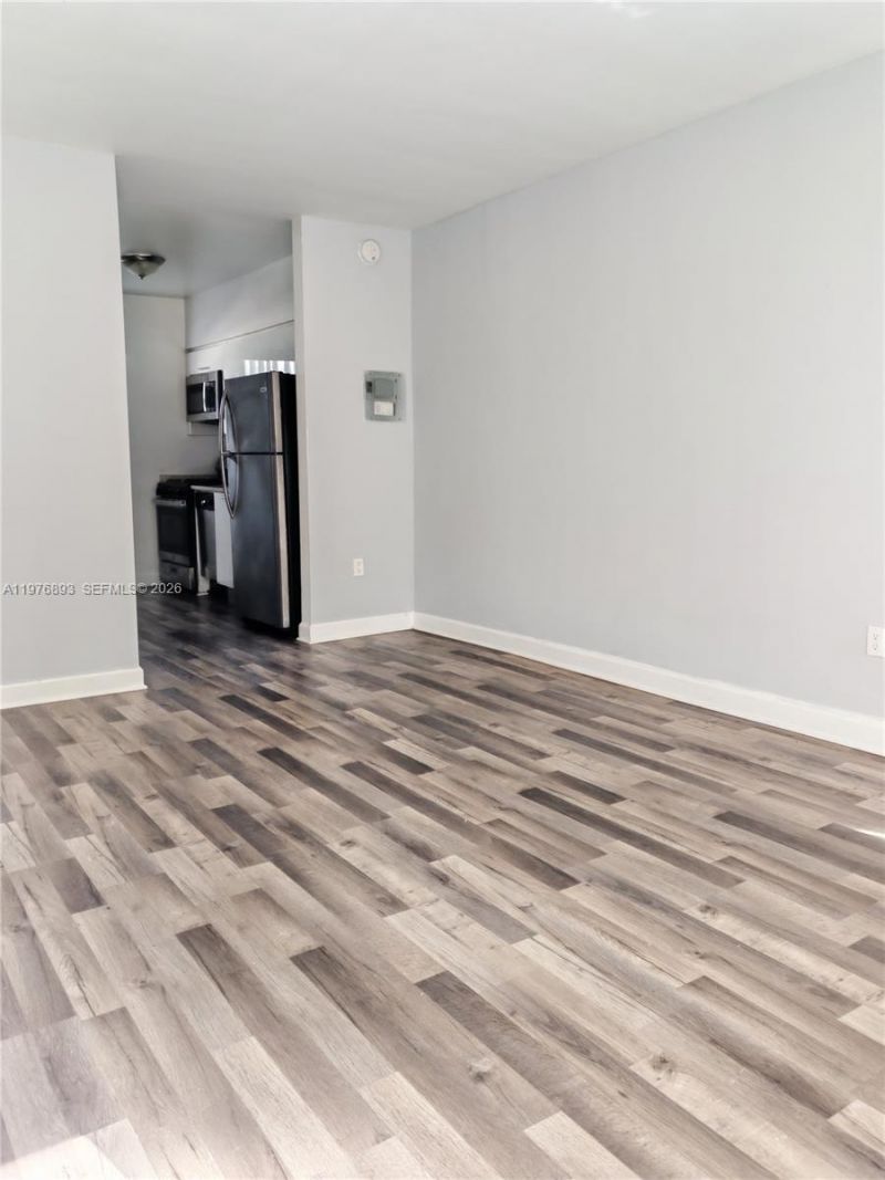 8000 NE Bayshore Ct , Unit 115, Miami, FL 33138 Photo