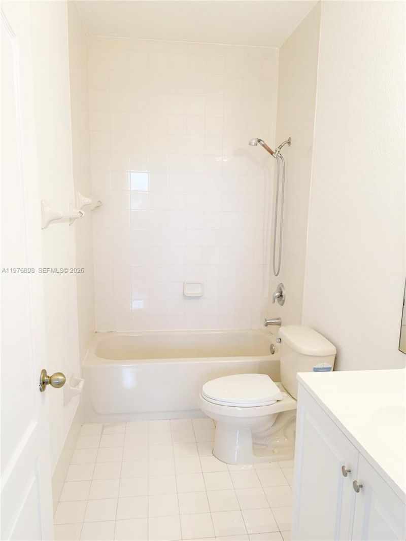 2637 SE 16th Ter , Unit 203, Homestead, FL 33035 Photo